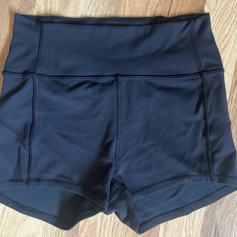 Lululemon Align High Rise Short 4”